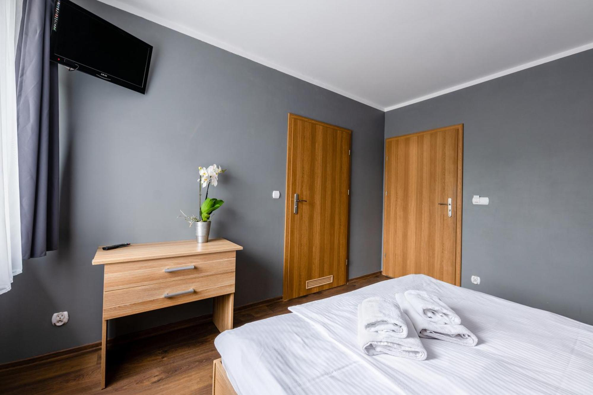 Sleep&Go Bed & Breakfast Lubliniec Luaran gambar