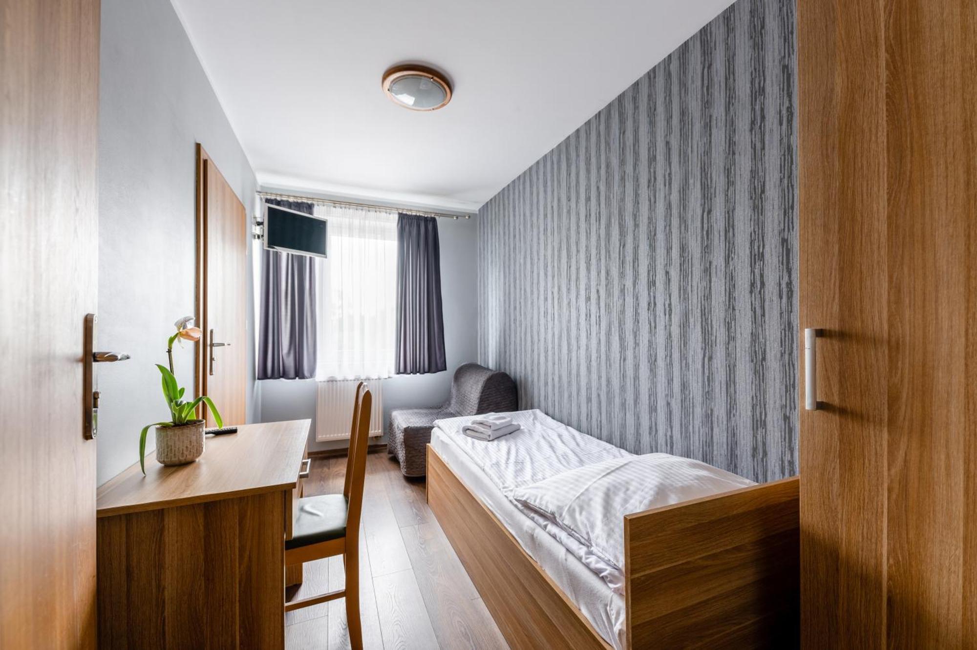 Sleep&Go Bed & Breakfast Lubliniec Luaran gambar